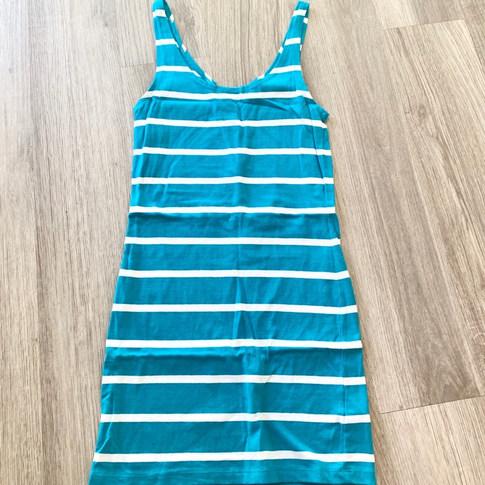 Forever 21 striped bodycon dres size S